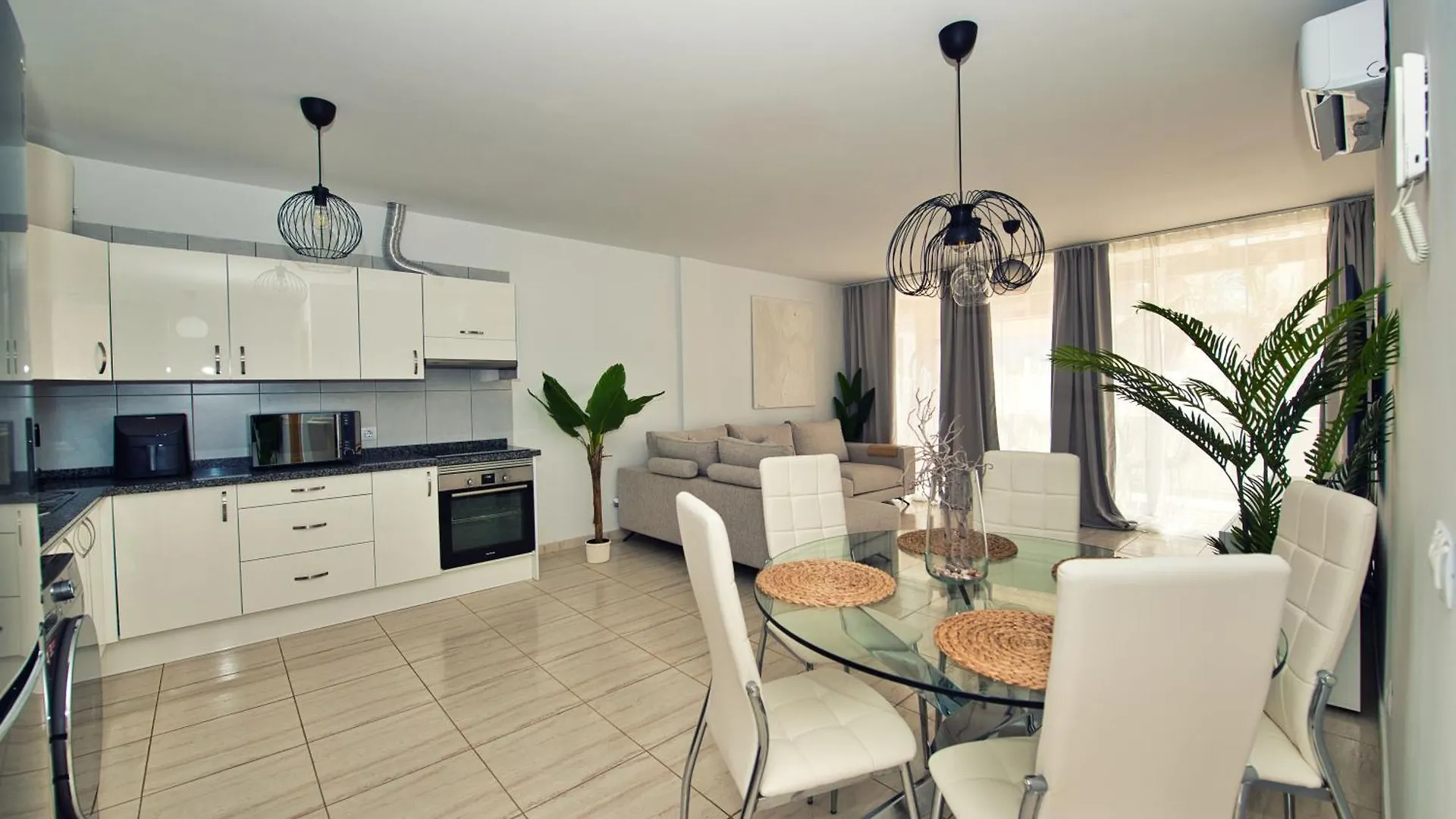 Ocean View Perfect Sunset Apartment, 4 Rooms 137M2, Wifi & Bbq San Miguel de Abona Apartment
