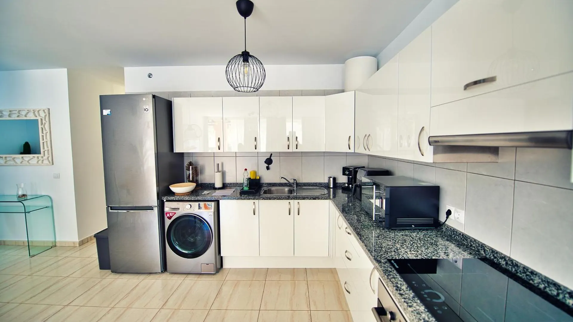 Ocean View Perfect Sunset Apartment, 4 Rooms 137M2, Wifi & Bbq San Miguel de Abona Spain